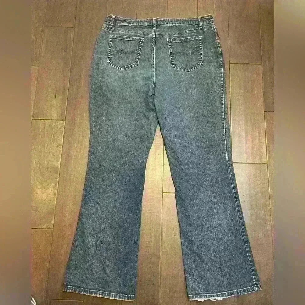 Women’s Jeans St. Johns Bay - Picture 2 of 4